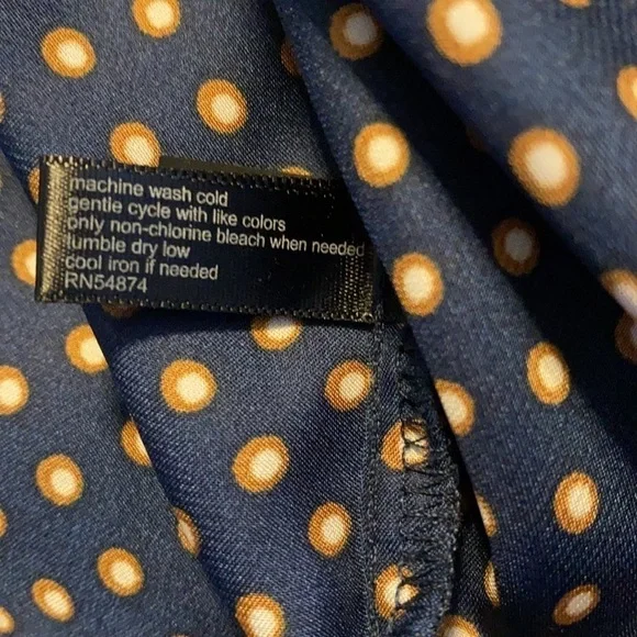 The Limited women’s top; size medium - Picture 5 of 6